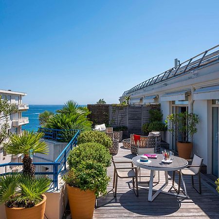 Hotel Martinez, In The Unbound Collection By Hyatt Cannes Exterior foto A rooftop terrace in Nice, France